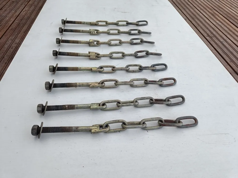 Paripyörien kiinnitysketjut 8 kpl / Pituus 450 mm