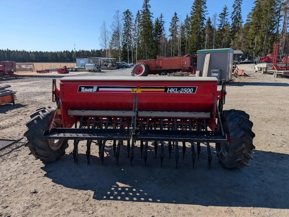 Tume HKL 2500 kylvölannoitin / Kevythinattava