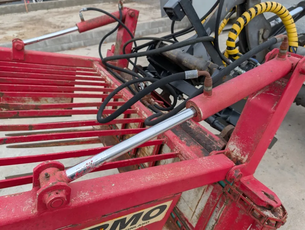 Varmo RJP rehunjakokauha / Hydraulinen, EURO sovite, katso video!