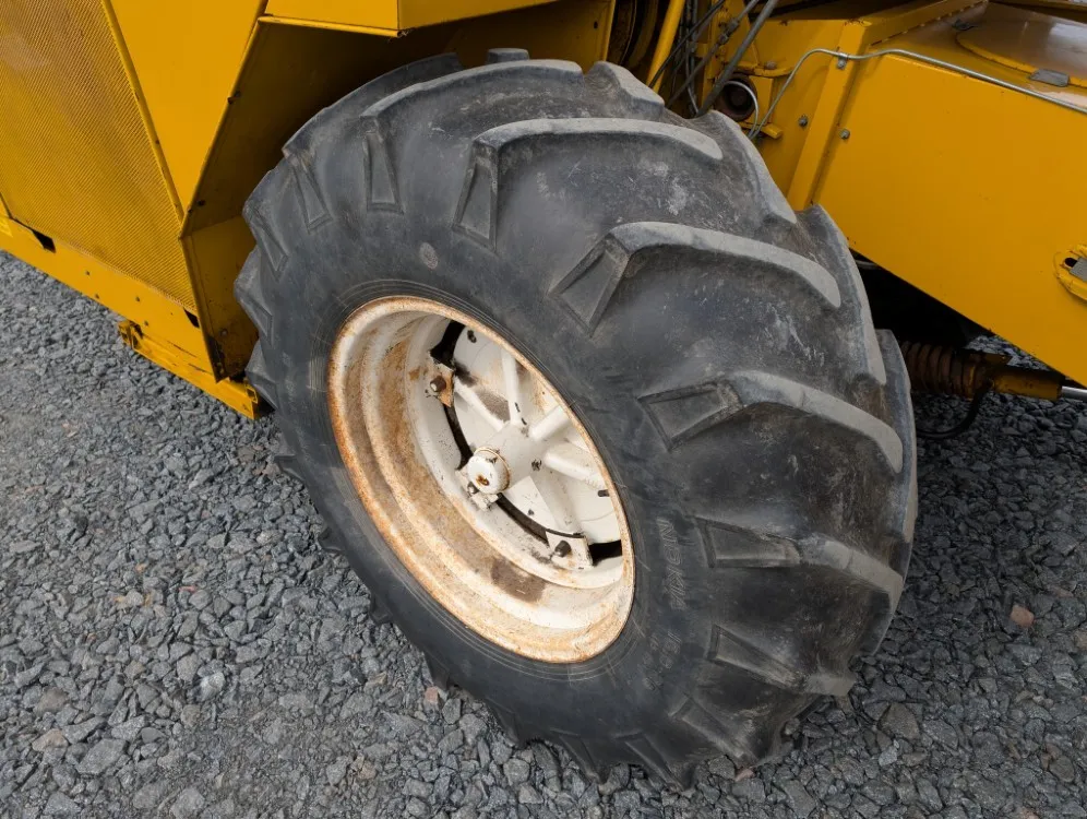 Sampo 580 hytitön leikkuupuimuri /