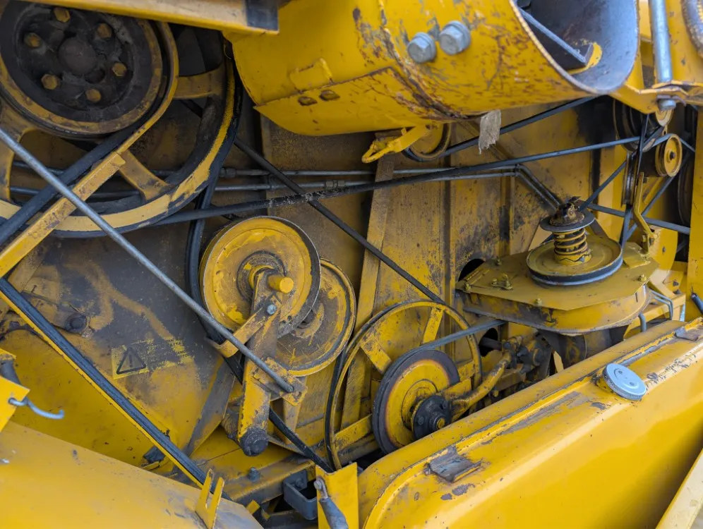 Sampo 580 hytitön leikkuupuimuri /