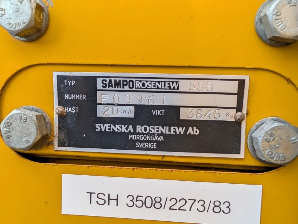 Sampo 580 hytitön leikkuupuimuri /