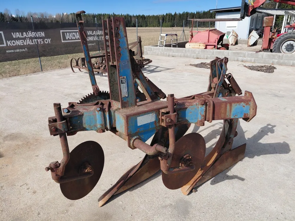 Fiskars Agrosta KHN216 sarka-aura / Puoliautomaatti kiekkoleikkureilla