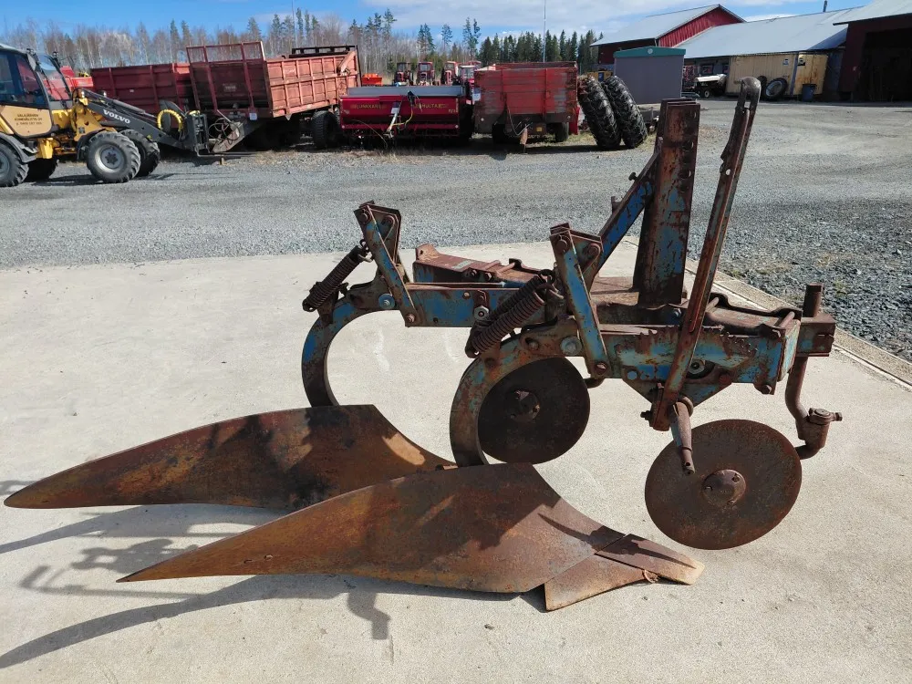 Fiskars Agrosta KHN216 sarka-aura / Puoliautomaatti kiekkoleikkureilla