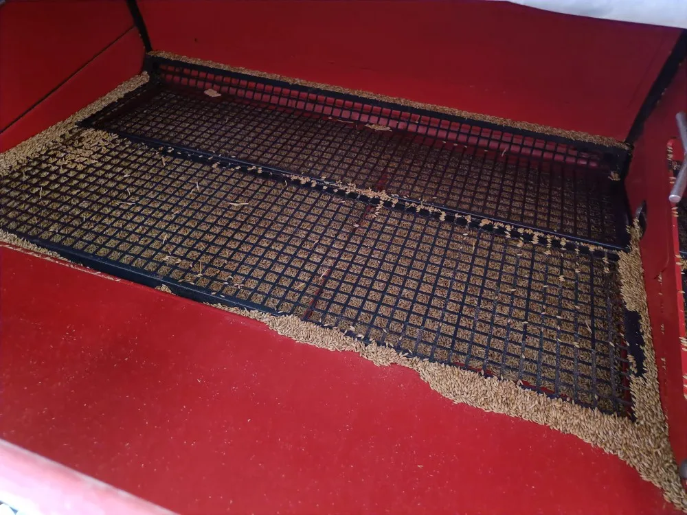 Tume Nova Combi 300cm suorakylvökone / Täysremontti tehty 90 ha sitten