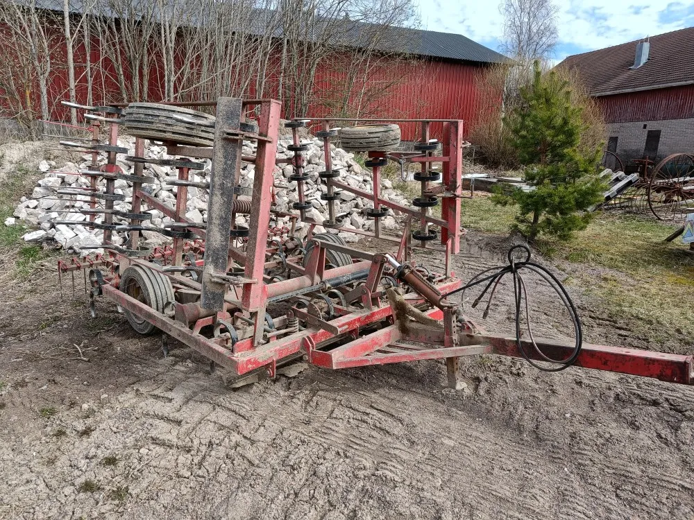 Väderstad NZ500 äes / Etulanalla ja jälkiharalla