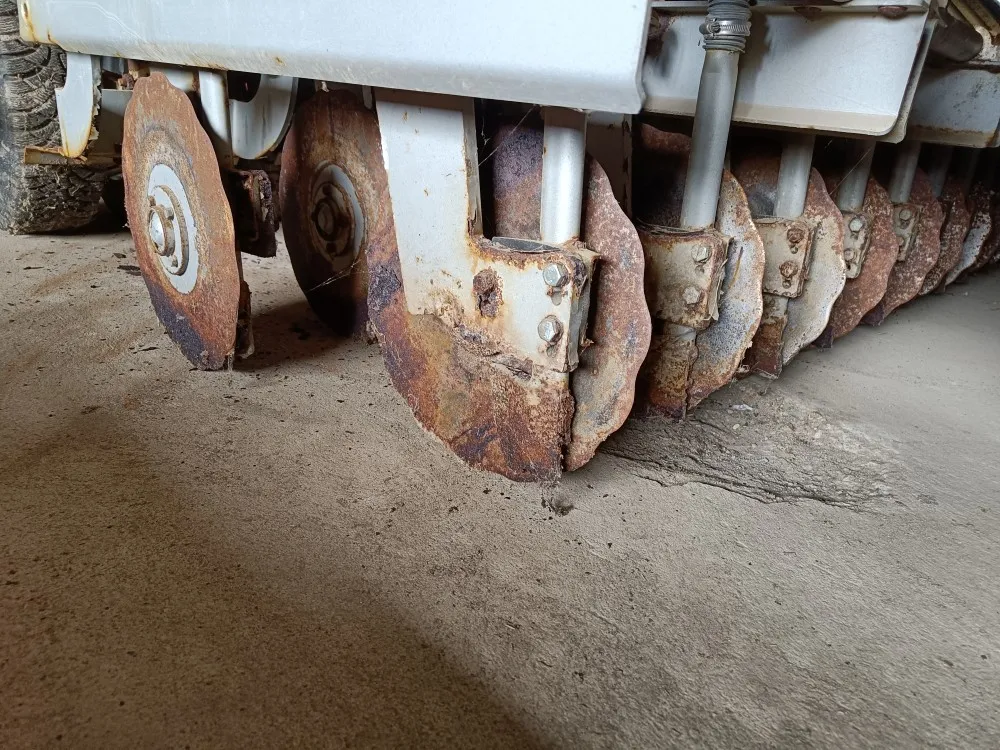 Kongskilde Flexidrill 300 cm täyskiekkokone / Laittoon tai varaosiksi