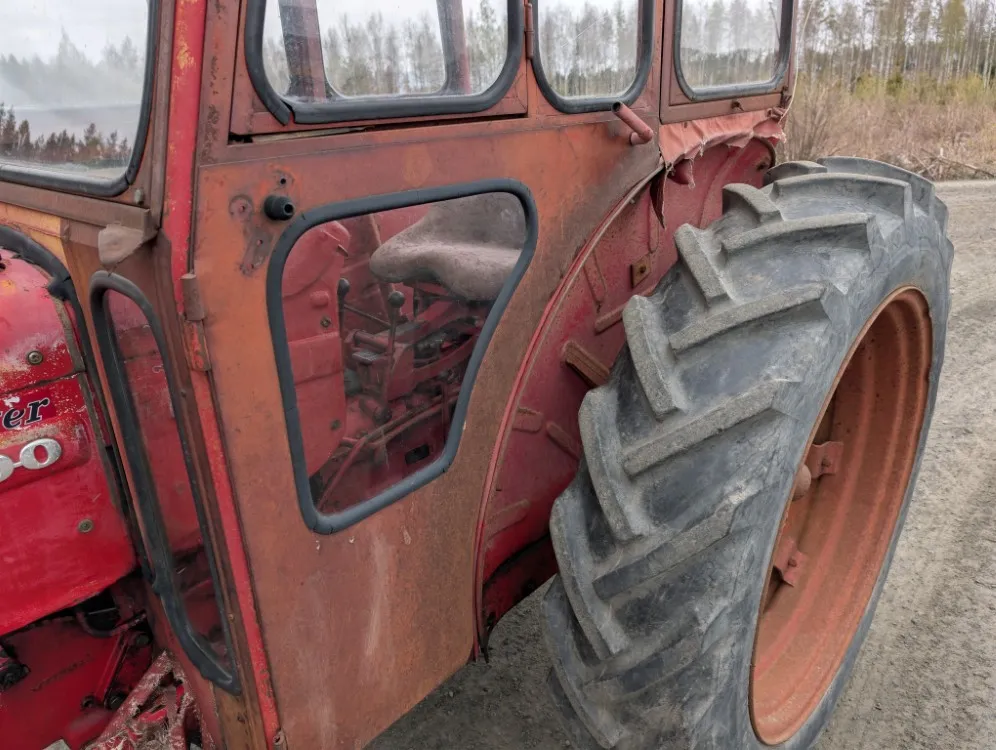Volvo BM Buster 400, katso video! /