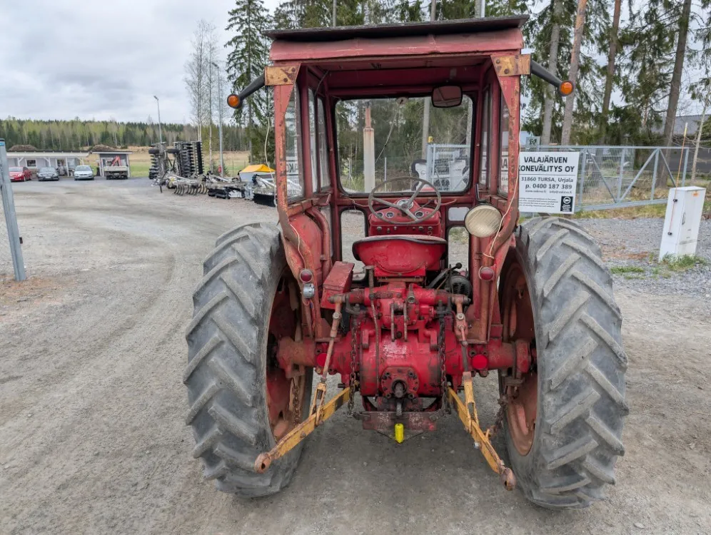 Volvo BM Buster 400, katso video! /