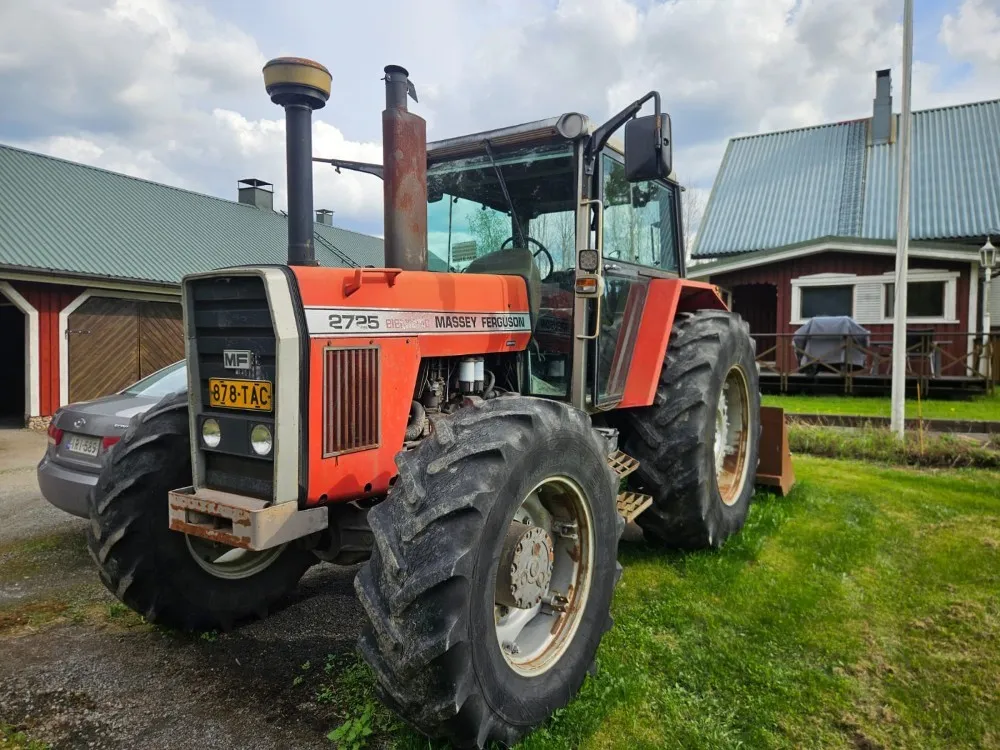 Massey Ferguson 2725 / Neliveto turbolla