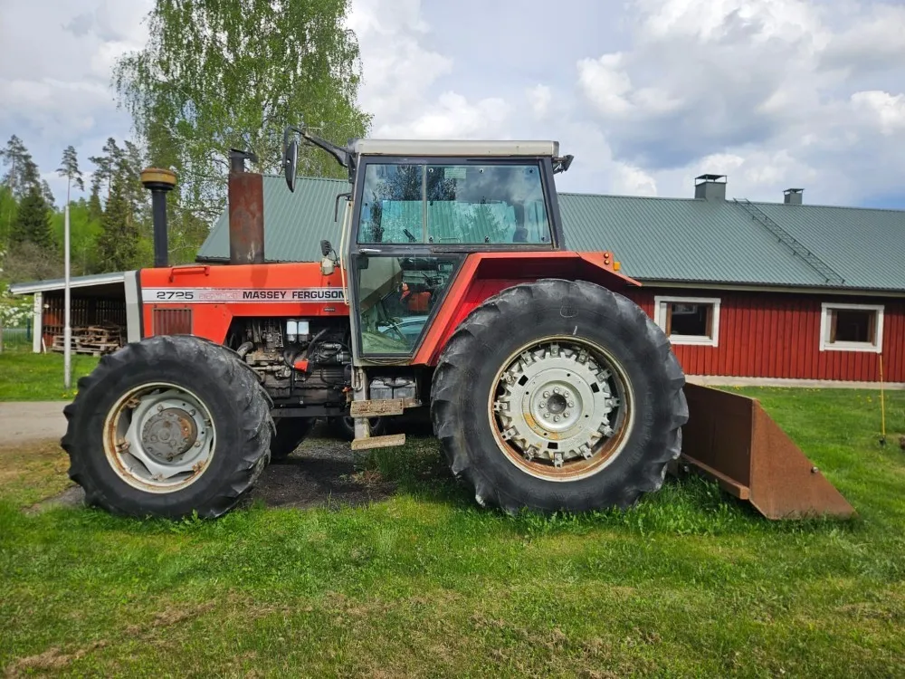 Massey Ferguson 2725 / Neliveto turbolla