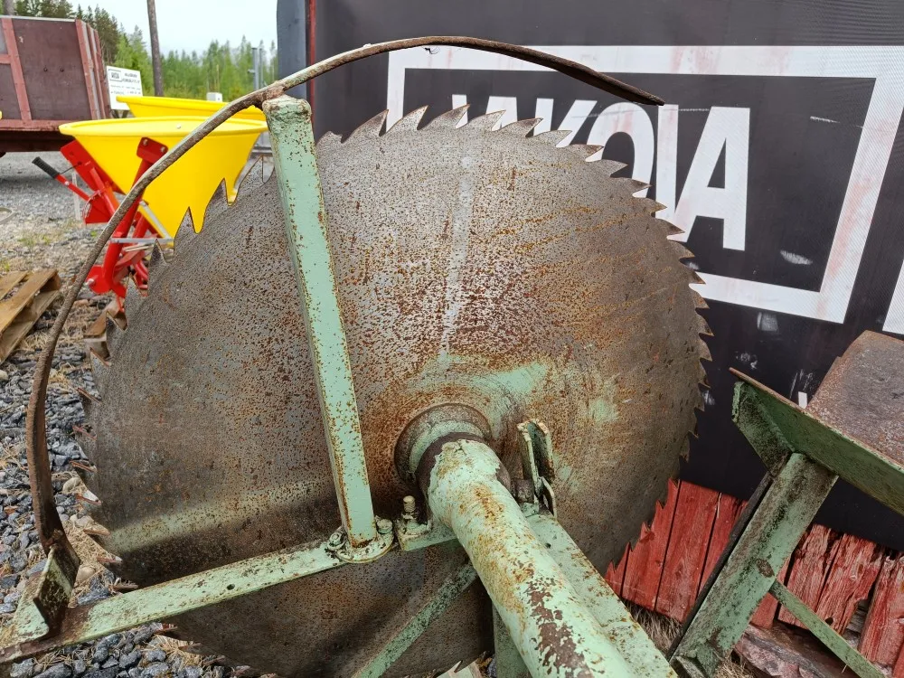 Klapisirkeli traktoriin 70cm pyöröterällä / Omavalmiste