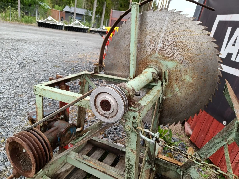 Klapisirkeli traktoriin 70cm pyöröterällä / Omavalmiste