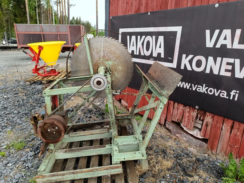 Klapisirkeli traktoriin 70cm pyöröterällä / Omavalmiste
