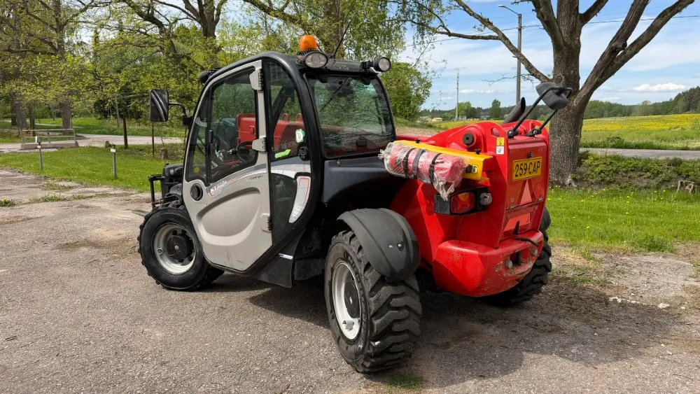 Manitou 625H kurottaja / Hienokuntoinen vähän ajettu kone