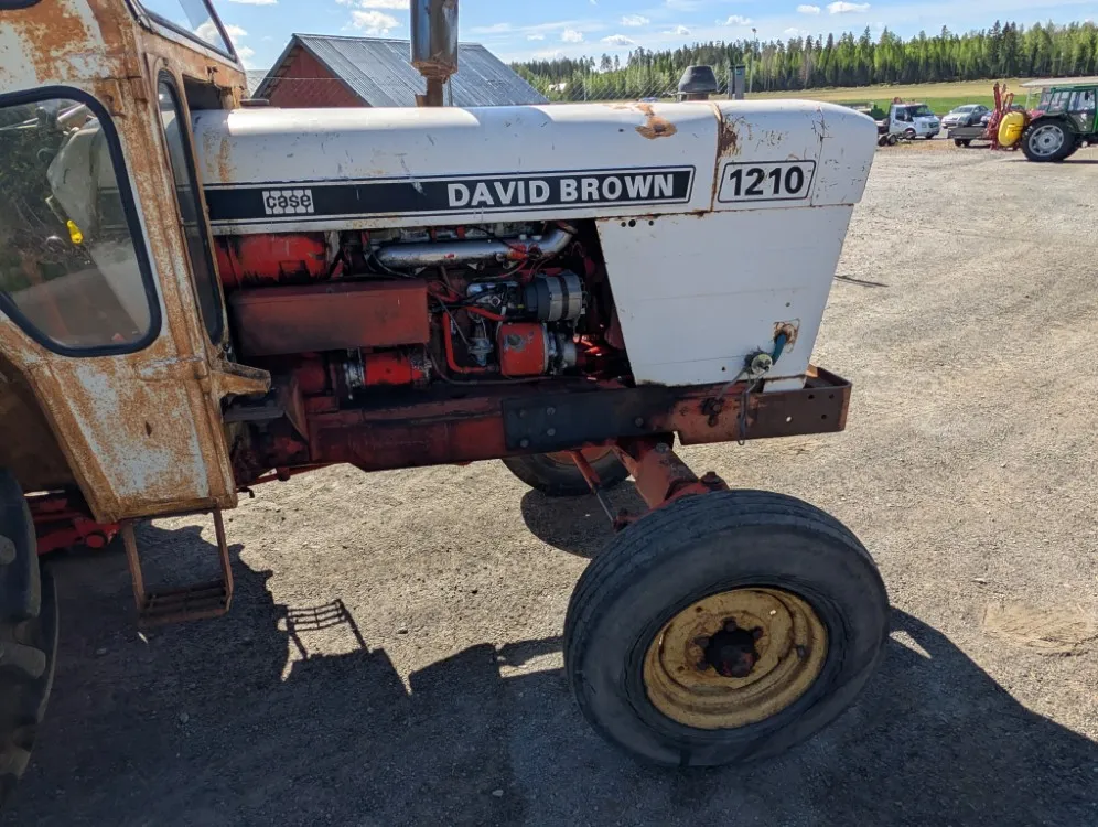 David Brown 1210 / Katso video!