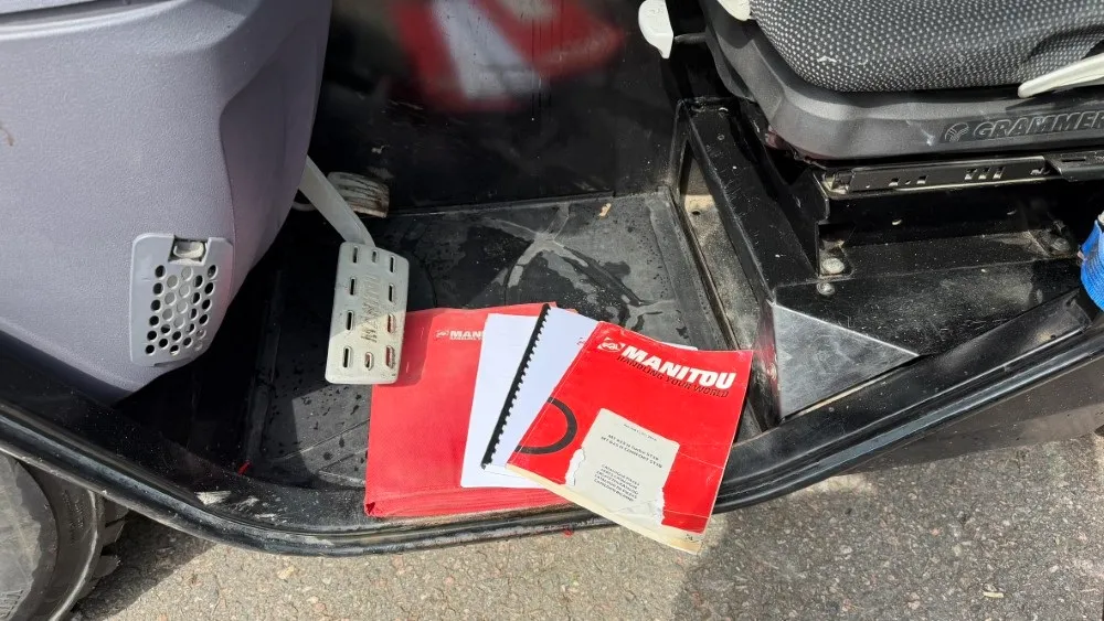 Manitou 625H kurottaja / Hienokuntoinen vähän ajettu kone