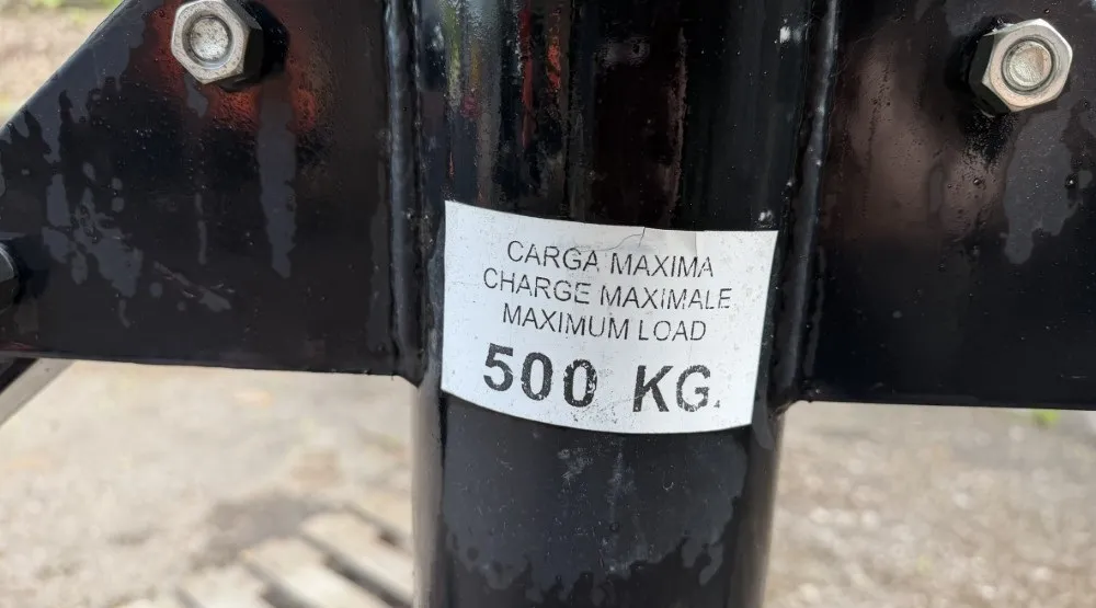 Wiskehrs GM-504 tavaransiirtoon vinssi / 230V kääntyvällä telineellä