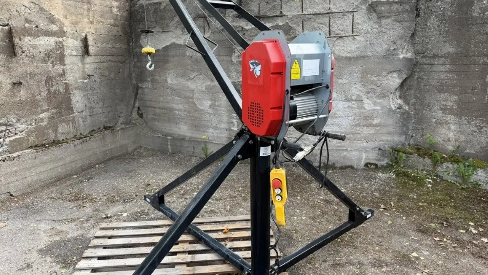 Wiskehrs GM-504 tavaransiirtoon vinssi / 230V kääntyvällä telineellä