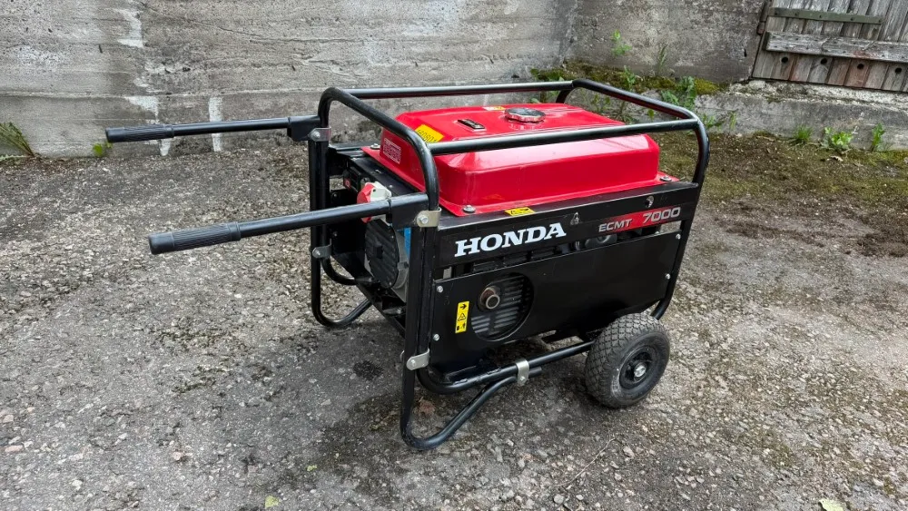 Honda ECMT 7000 agregaatti / Teho 6,5 kW