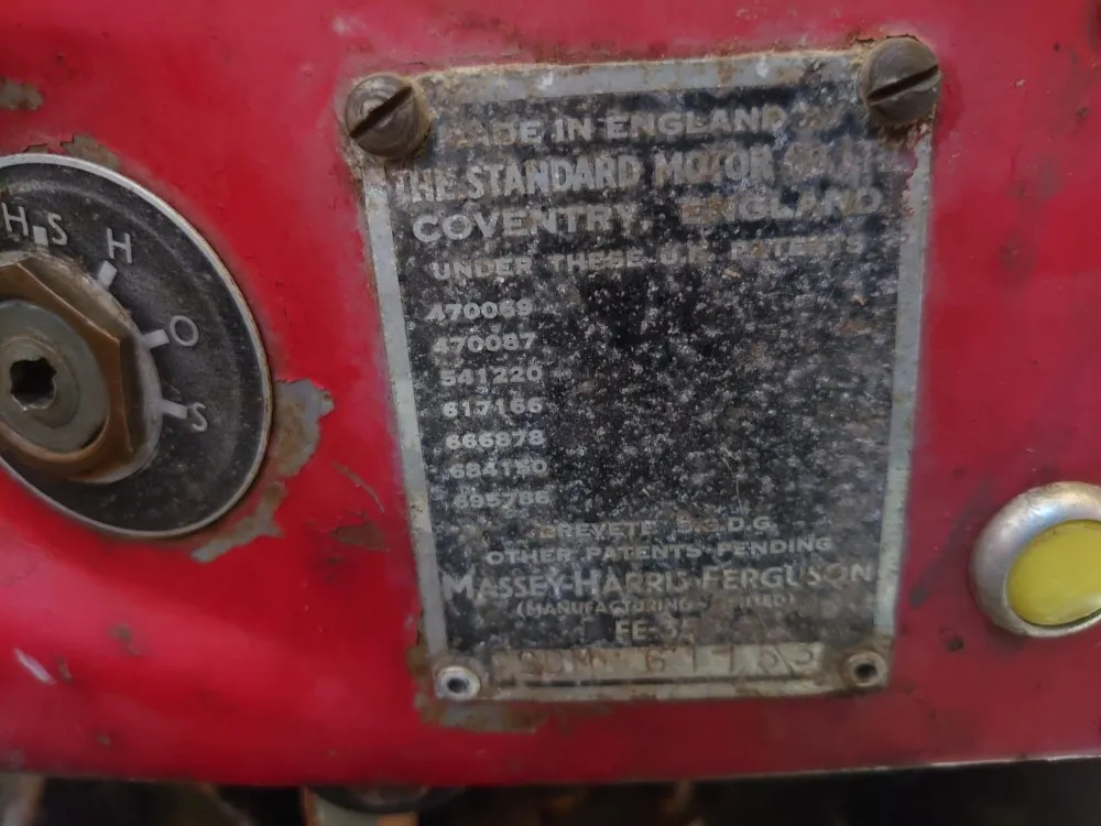 Massey Ferguson 35 traktori / Asiakkaan lukuun!
