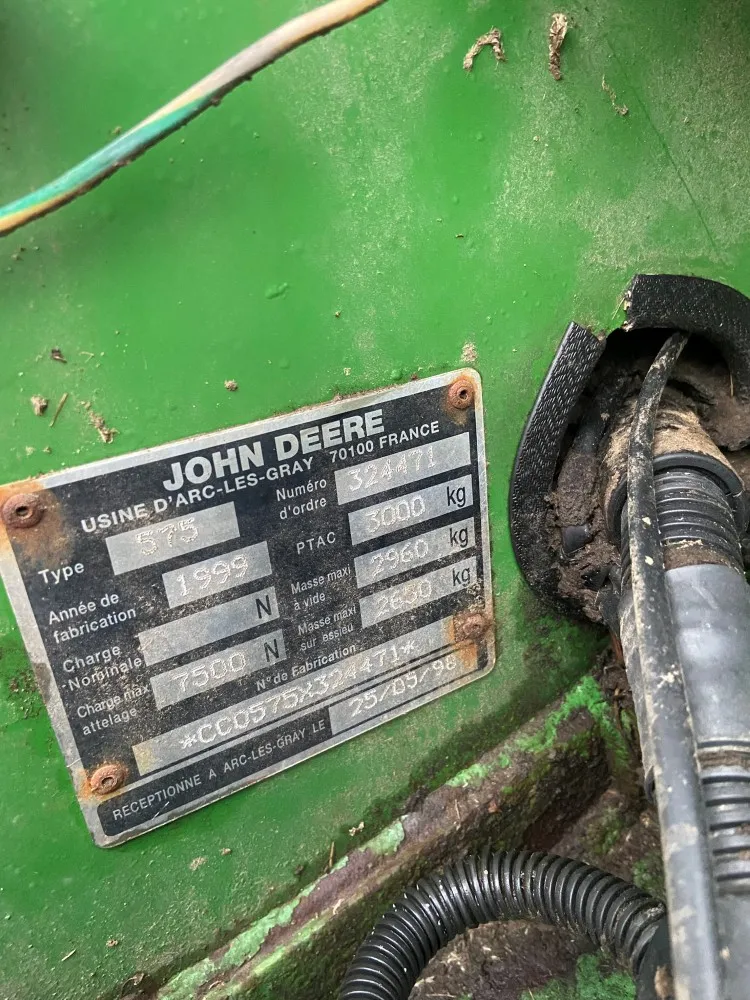 Pyöröpaalain John Deere 575, katso video! / Asiakkaan lukuun!