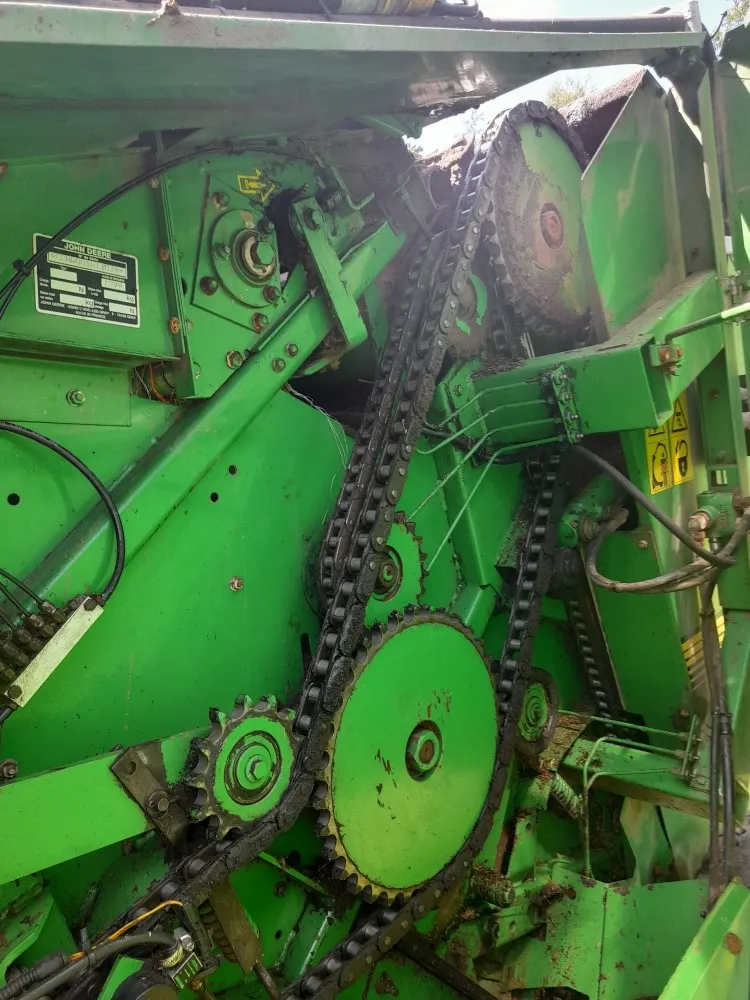 Pyöröpaalain John Deere 575, katso video! / Asiakkaan lukuun!