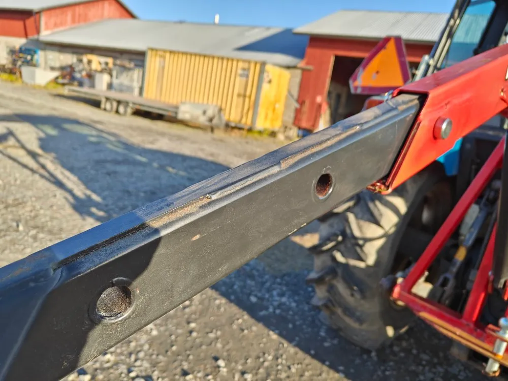 Remet Crane 250 hydraulinen nostin / Pieneen traktoriin, katso video!
