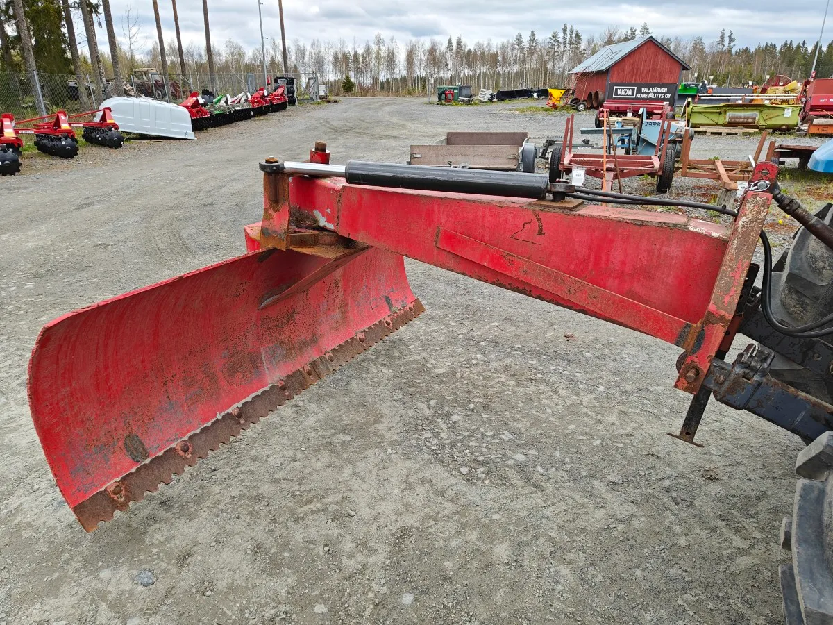 Perälevy 250cm - järeä / Hydraulisesti kääntyvä