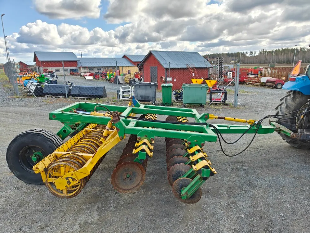 Teko 350cm lautasmuokkain / Hinattava T-kiekkopakkerilla