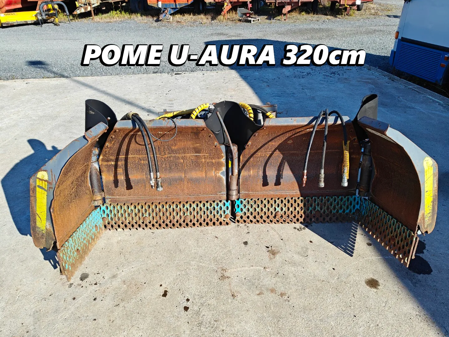 Pome U-aura 320cm / Volvo-kiinnike - verkkoterä - VIDEO