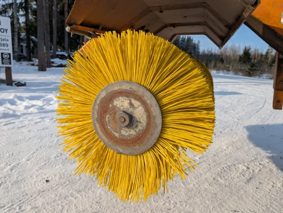 Vila VL200 avoharja / Harjakone - Vila-kiinnike - VIDEO