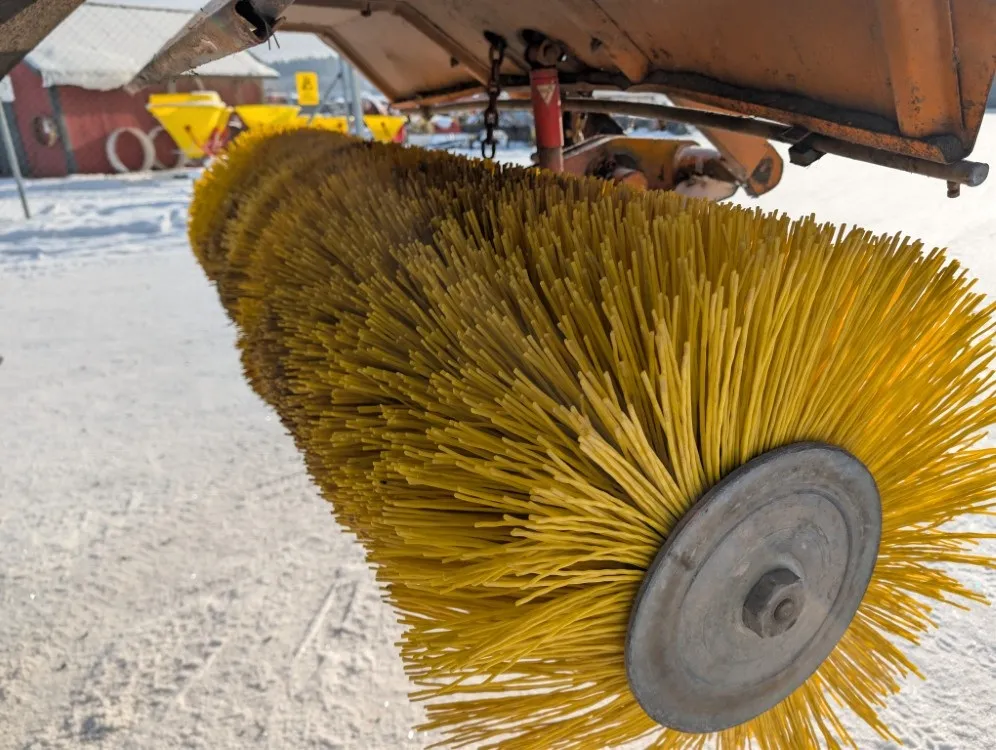 Vila VL200 avoharja / Harjakone - Vila-kiinnike - VIDEO