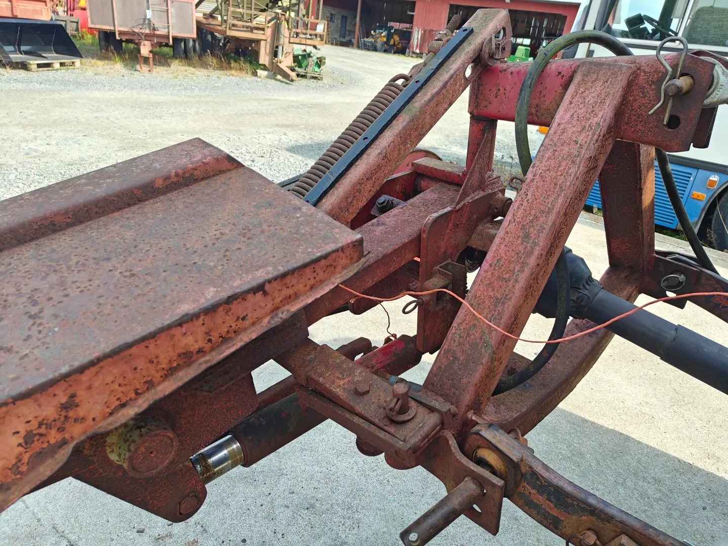 Luoko 165cm lieriöniittokone / Hydraulinen - Katso video!