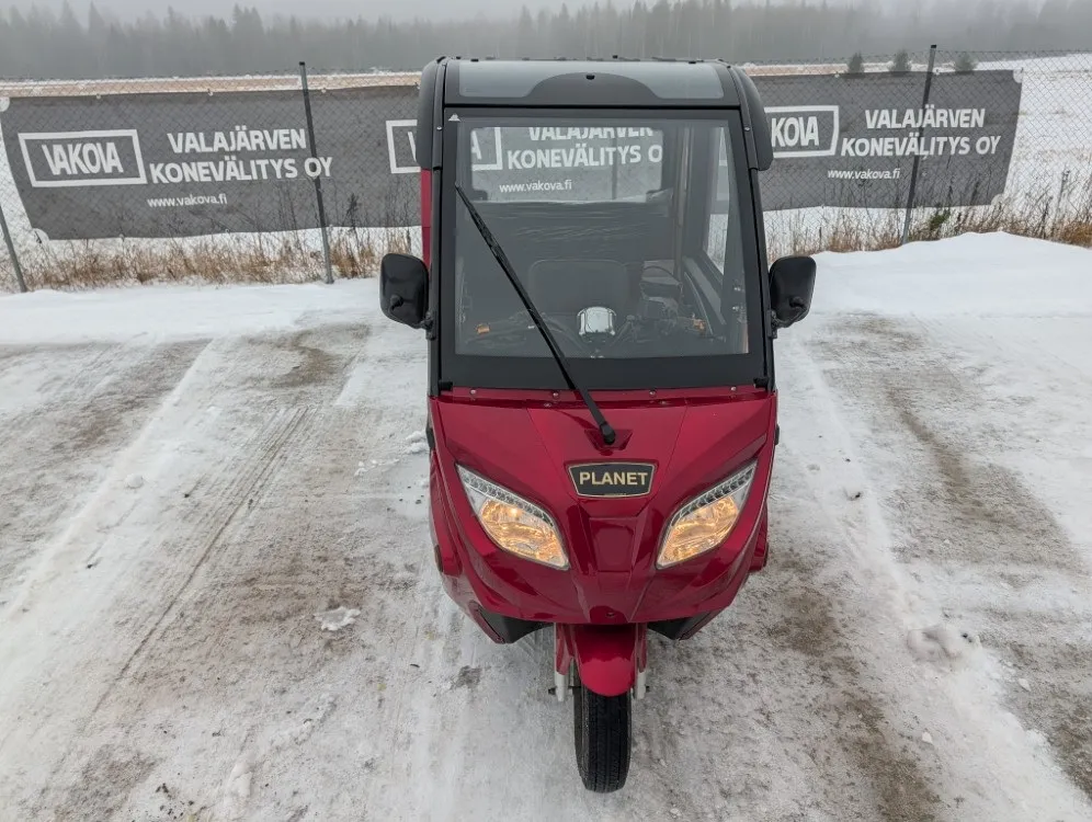 BSBil 2100S sähköajoneuvo / 3-pyöräinen - hytillinen - Katso video!