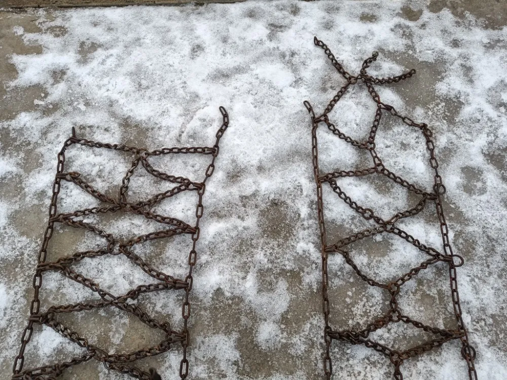 Lumiketjupari traktoriin - 8 mm / Hieman eri kokoiset