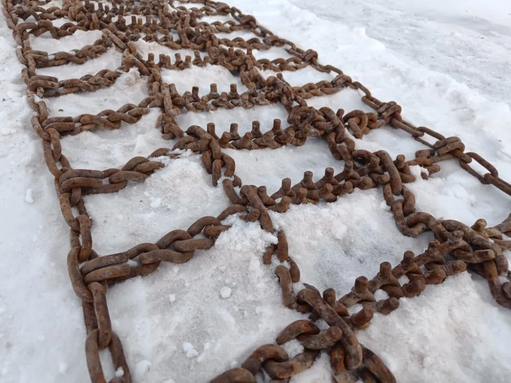 Piikkiketjut 12.4x24, vahvuus 9 mm / Todella hyväkuntoiset!